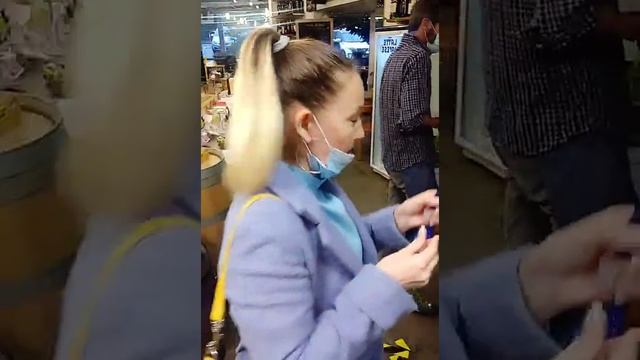 Настоящий итальянский аперитив в баре La Bott&ga смотреть онлайн