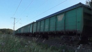 Электровоз ВЛ10У-334 с грузовым поездом, 13 сентября 2023 г.