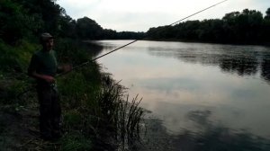Ловим рыбу в проводку на реке Северский Донец.