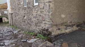 Дагестан. Агульский район. Село Худиг. Древние улочки.
