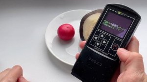 Измеряю нитраты в редьке и редиске.