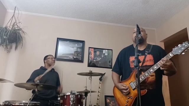 Schecter C1 plus/Yamaha Stage Custom Birch...Sun n Eye смотреть онлайн