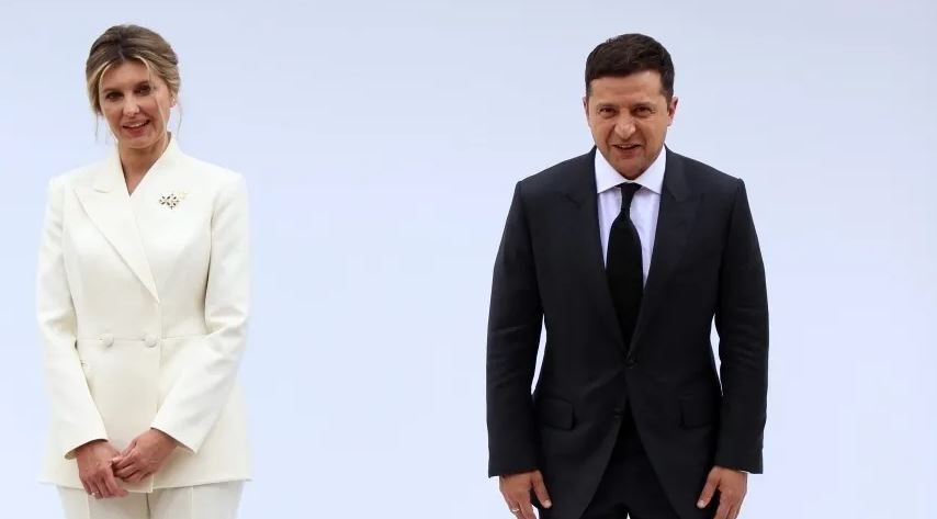 Президент Украины Владимир Зеленский с супругой Еленой устроили фотосессию для модного журнала Vogue