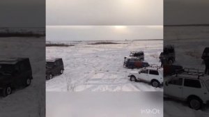 нива против уаза по снегу 4х4 уаз в снегу,нива на сафарях, паджеро и дастер