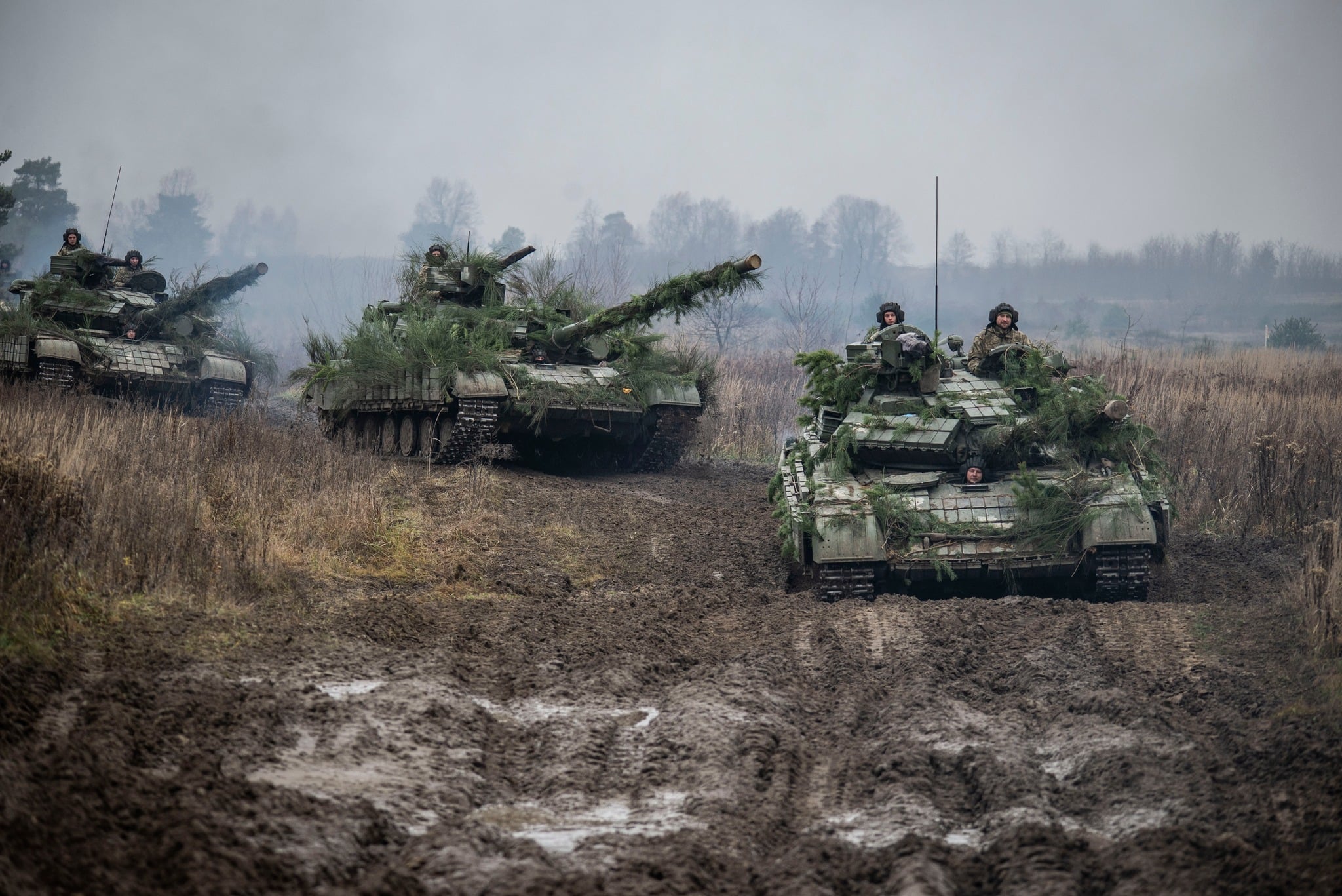 Операция военные танки. Русские танки на Украине. Танковые войска Украины. Русские войска на Украине. Танки ВСУ на Донбассе.