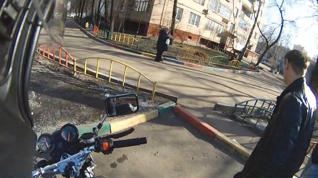 Один день из жизни мото курьера=)