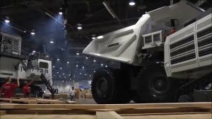 Самосвалы (топовые карьерные автосамосвалы)