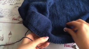 Вяжем школьный кардиган спицами для мальчика. Часть 5: плечевой шов + планка