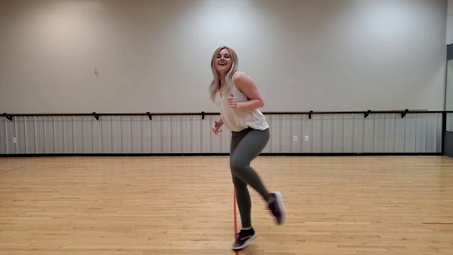 SQUATS - Oh Snap! and Bombs Away | Dance Fitness Routine (Warm Up and Toning Choreography) смотреть онлайн