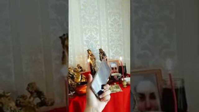 Неожиданный подарок после ритуала. Видео от Эльзы