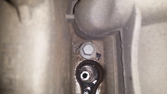 замена форсунки на Chrysler Voyager 2,8 CRD - Injektoren wechsel. смотреть онлайн