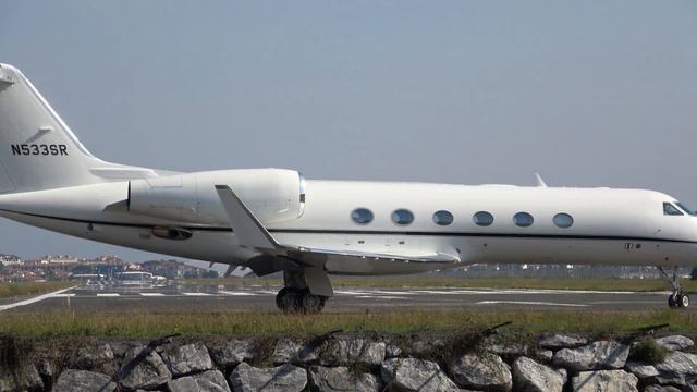Gulfstream 450 (N533SR) RWY04 takeoff San Sebastian airport (EAS/LESO) смотреть онлайн