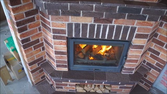 Камин в кирпиче ручной формовки от Море Печей смотреть онлайн
