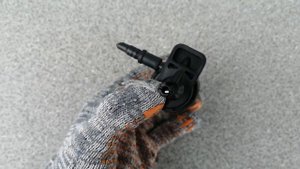 51. Насос омывателя фар 1722690 Скания