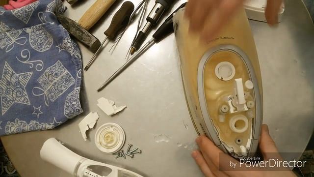 ЧТО ВНУТРИ УТЮГА смотреть онлайн