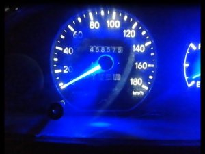 Вторая часть Бюджетного пересвета приборной панели на Toyota Carina улыбка