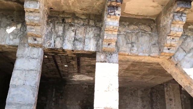 Замок принца Ольденбургского изнутри. Экскурсия по внутренним комнатам дворца