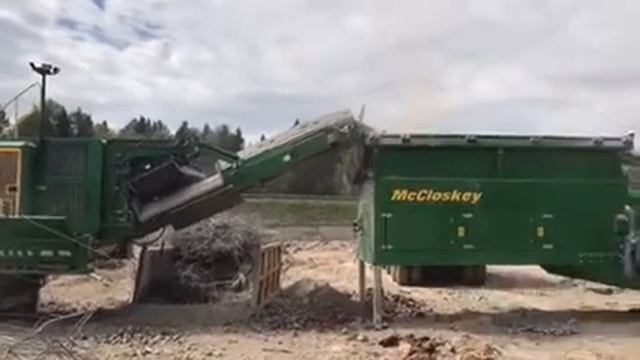 Дробильно-сортировочный комплекс McCloskey