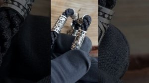 Гайтан и серебряный крест