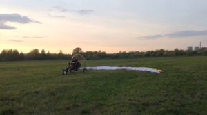 Первое видео полета на паратрайке