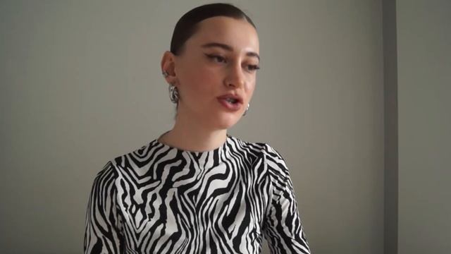 ИДЕИ ДЛЯ ФОТО ДОМА — интересные решения и ракурсы для фото в твой Instagram? смотреть онлайн