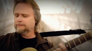 ПОПУТЧИКИ/Семиструнная гитара/Кирилл Волжанин