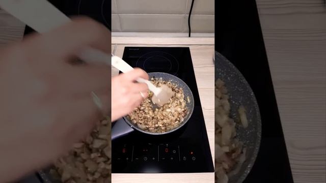 Интересный салатик. Морковный салат с грибами. Постное блюдо. смотреть онлайн