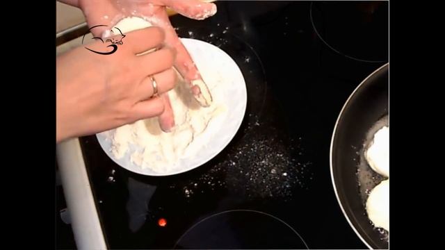 Сырники. Рецепт сырников с манкой