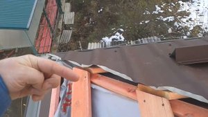 Как прикрутить и выровнять металлопрофиль, металлочерепичу