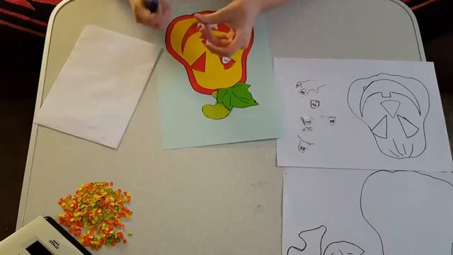 Тыква с привидениями Аппликация из цветной бумаги с шаблоном для скачивания смотреть онлайн