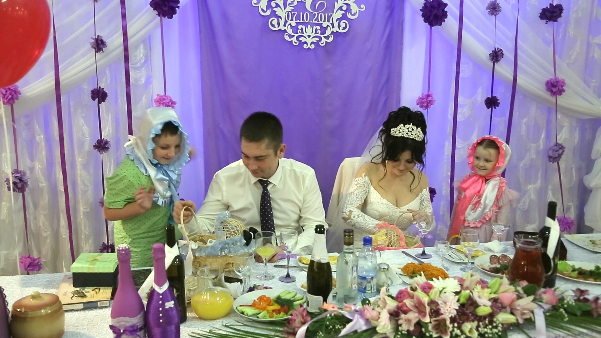 Мальчик или девочка на свадьбе смотреть онлайн