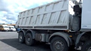 Без комментариев - Самосвал Mercedes - Benz Actros 4141K, 2007 г