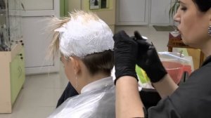 Как обесцветить короткие волосы и тонировать в ХОЛОДНЫЙ ПЛАТИНОВЫЙ БЛОНД  стрижка пикси Cold blond