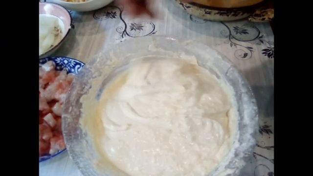 Заливной курник с рубленными картофелем и мясом. смотреть онлайн