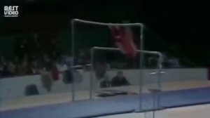 Людмила Турищева 1975г упражнения на брусьях