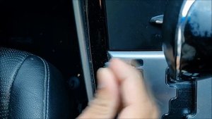 Shift Lock Release [EASY] - Hyundai Elantra - 2011/2012/2013/2014/2015/2016 - How to / DIY