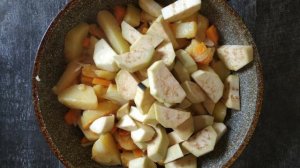 Овощное рагу на сковороде