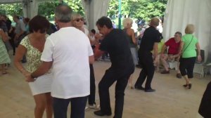 Счастливая старость - Итальянские пенсионеры жгут