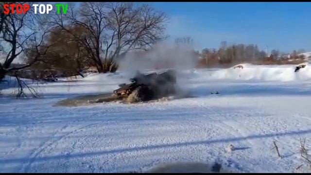 ИСПЫТАНИЕ БОЛОТОХОДА. НЕОЖИДАННО ПРОВАЛИЛСЯ ЛЕД. смотреть онлайн