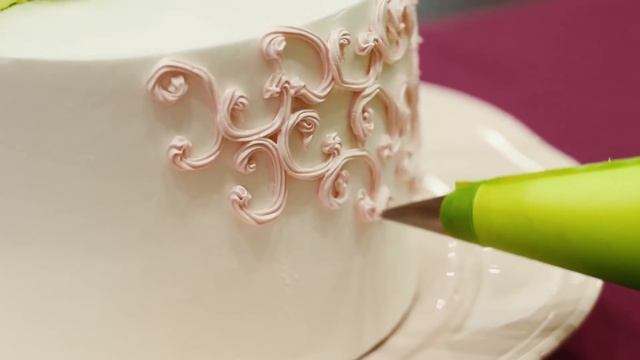Украшение торта видео "ТОРТ СИРЕНЬ И ТЮЛЬПАНЫ" видео МК Надежды Карманцевой промо ролик смотреть онлайн