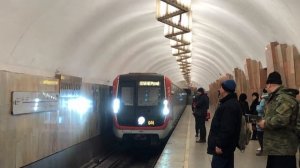 81-765/766/767 Москва На станции Баррикадная