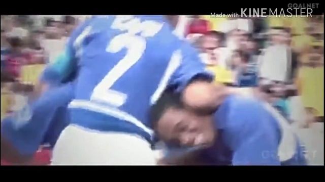 ГОЛ РОНАЛДИНЬО СО ШТРАФНОГО !!! смотреть онлайн