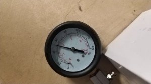 Давление масла Ауди А8 мотор АСК. Пробег 384 .т.км.