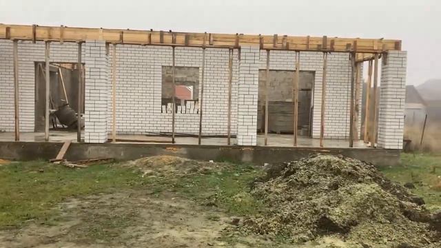 19.12.22. Строительство домов на юге.