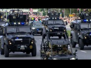 Празднования Дня Войска Польского - 15.08.2018 - Парад Марш Клип