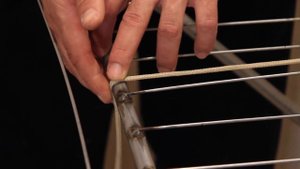 Как натянуть бельевую верёвку. Узел штык в быту. How to tighten the clothesline.