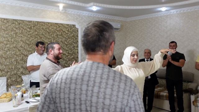Танцевальные ЧЕЧЕНСКИЕ ПЕСНИ И ТАНЦЫ. 2023. День. Рождение. Магомеда.