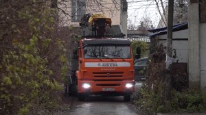 Экологистика обновляет свой автопарк новой спецтехникой