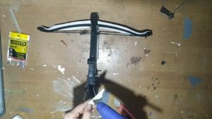 Как сделать арбалет охотника на демонов из простого арбалета (своими руками).