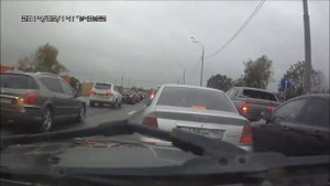 Хамство на дороге - как правильно ответить грубияну, прикол